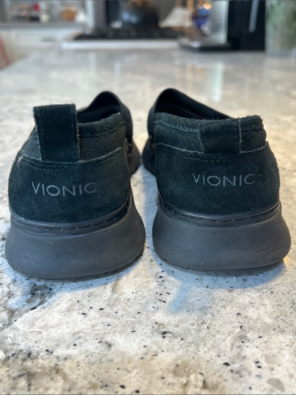 Vionic Kristi Black Suede Slip On Orthotic Flats Size 6.5 EUC - Picture 6 of 10